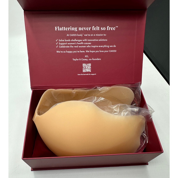 CAKES Body Backless Cleavage Bra in Honey Nude - OG (DD+ Cup) - TRIED ON ONLY - Picture 2 of 5